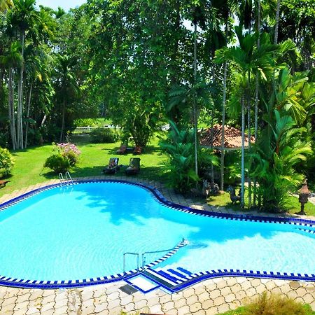 Ayubowan Swiss Lanka Bungalow Resort Bentota Bagian luar foto