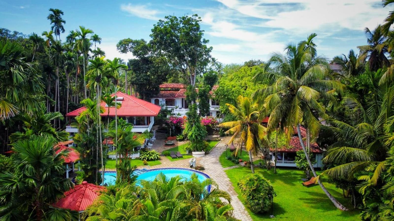 Ayubowan Swiss Lanka Bungalow Resort Bentota Bagian luar foto