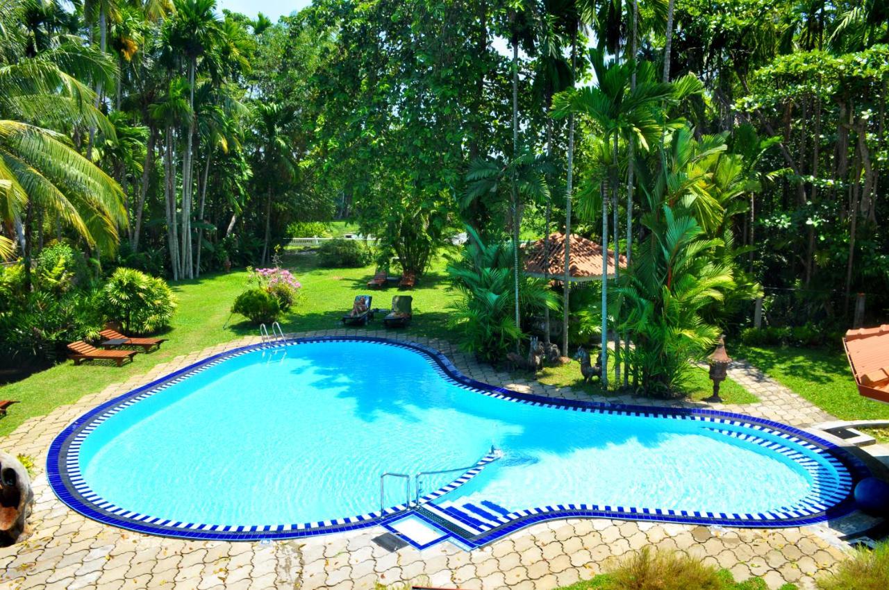 Ayubowan Swiss Lanka Bungalow Resort Bentota Bagian luar foto